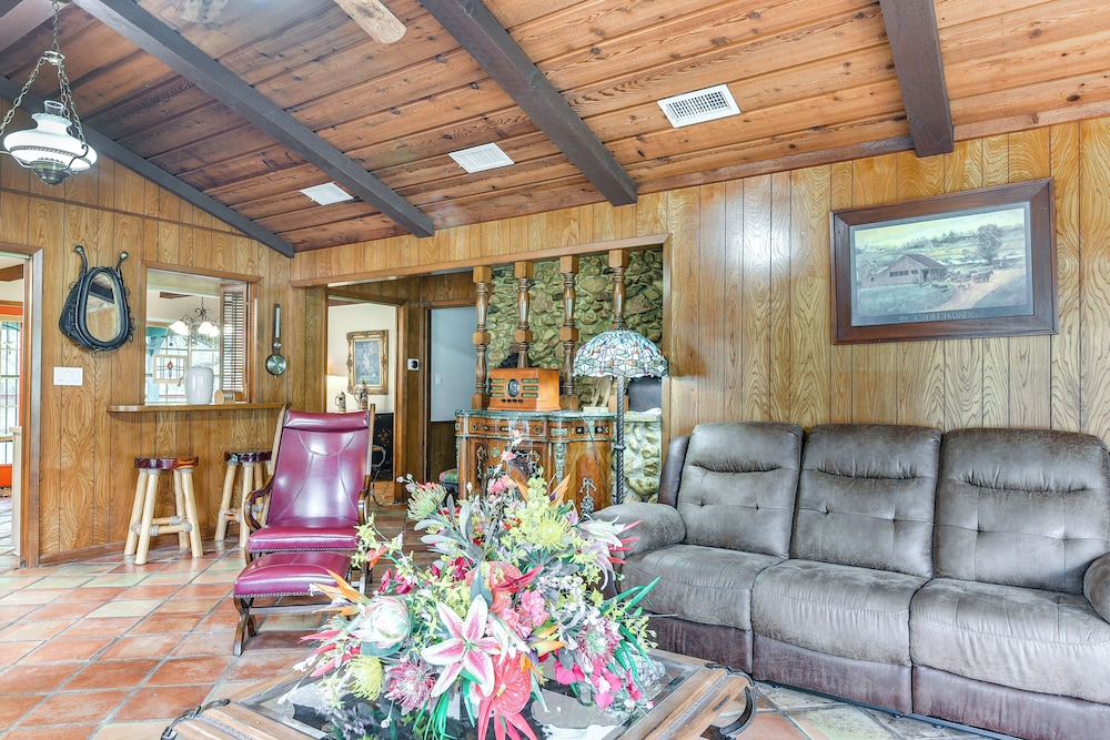 Family Home on 30 Acres in Manvel!