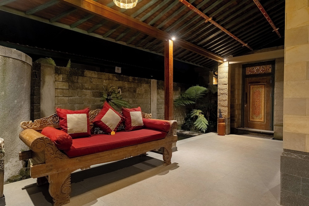 Agrapana Ubud Villa