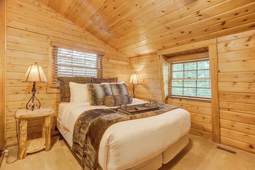 Log Lodge