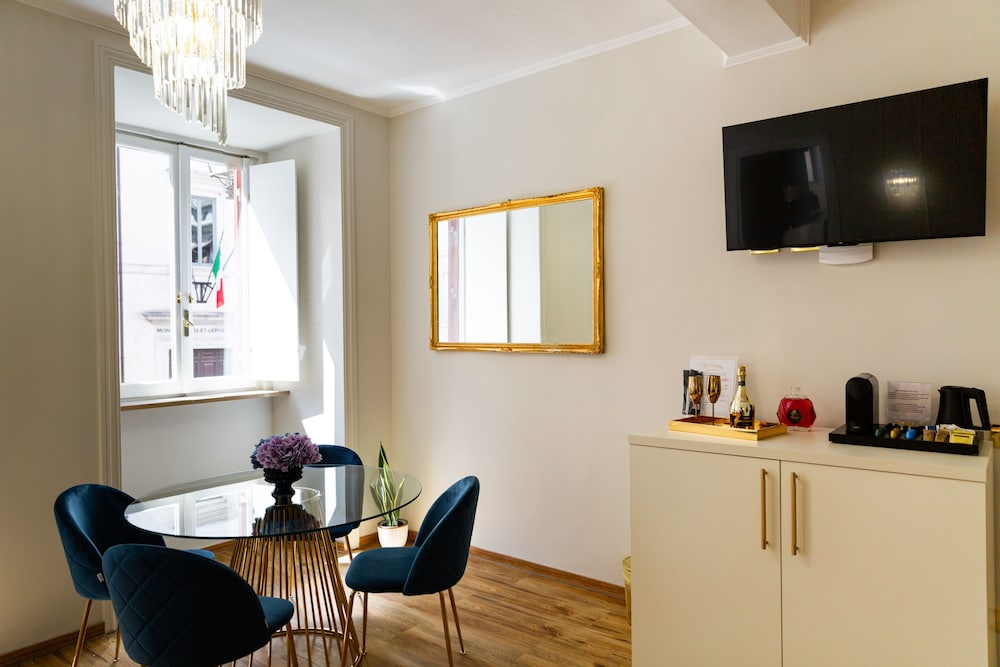 Golden palace luxury guest house