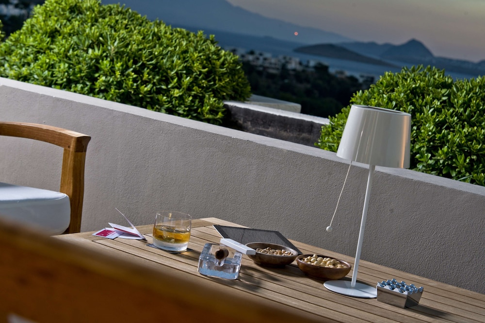 Ramada Resort by Wyndham Bodrum - Image 47