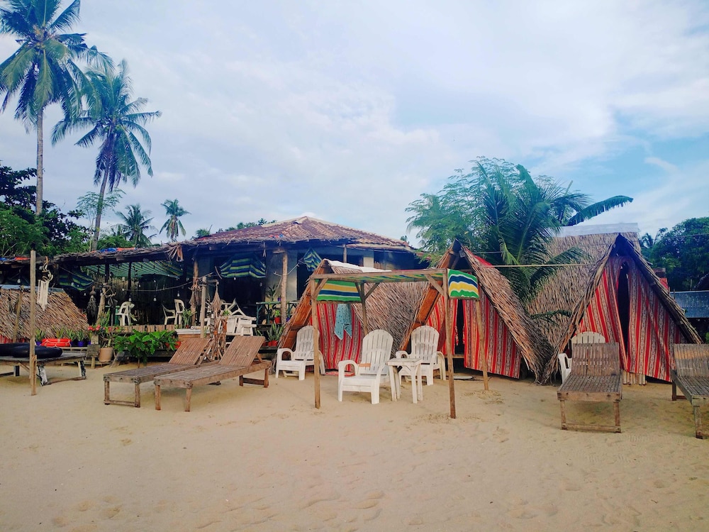 Amwani Beach Camp