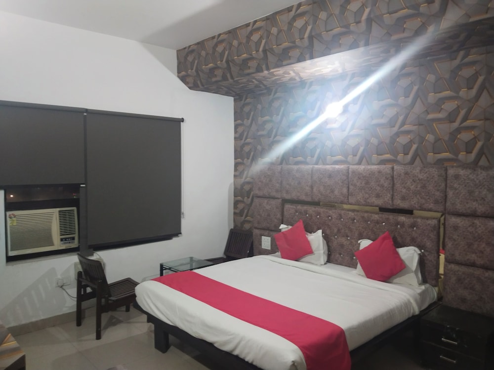 Apex Hotel view 4