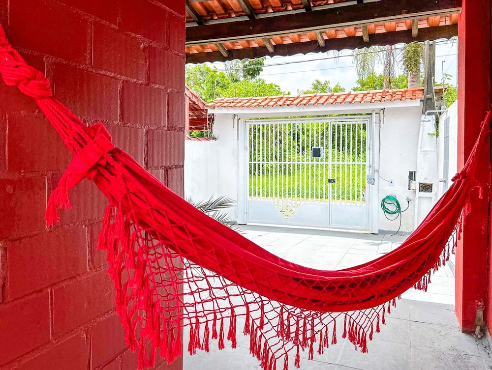 Tima Casa com Wifi pr Ximo a Praia em Itanha m SP