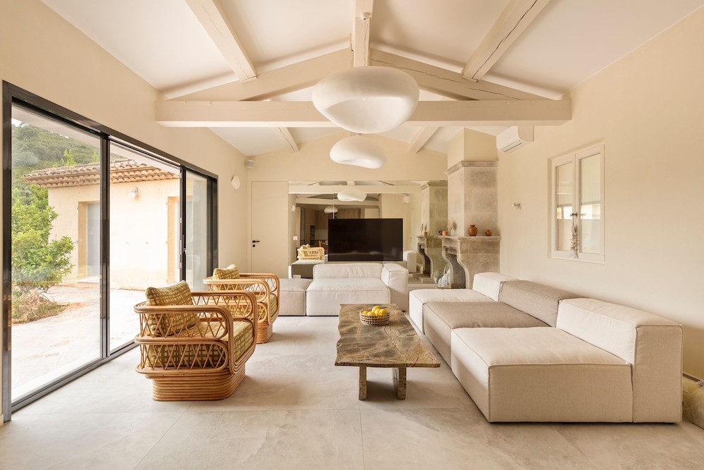 Maison Ceramica Grimaud