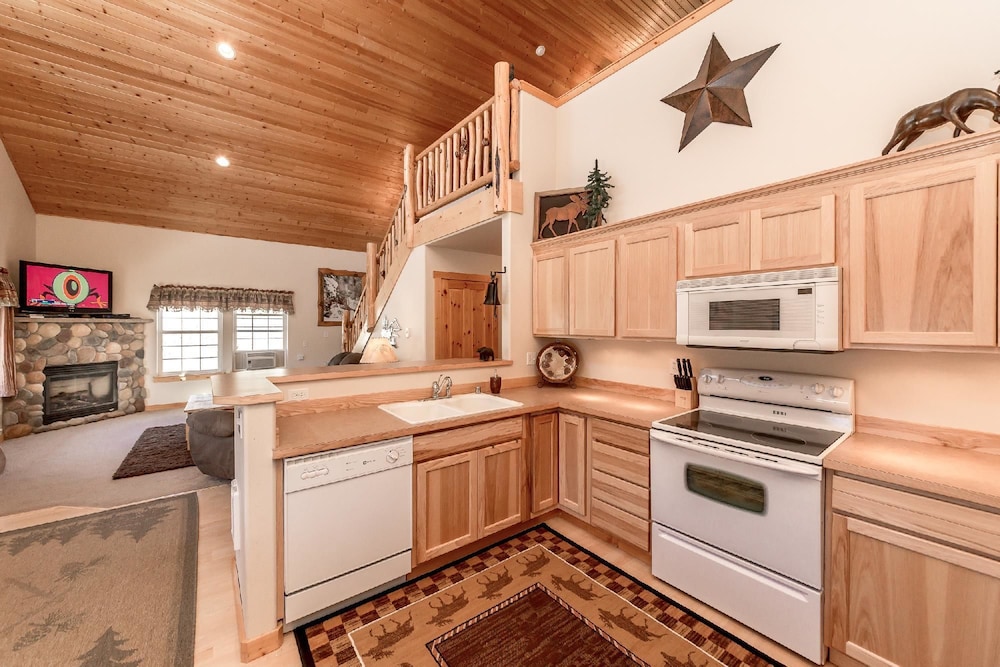 Wintergreen Retreat