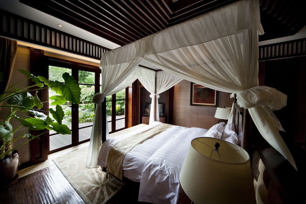 GLOBAL MIGRATORY BIRDS RESORT HOTEL