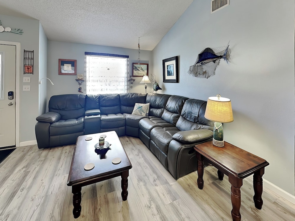 Southern Comfort by Silver Sands Vacation Rentals