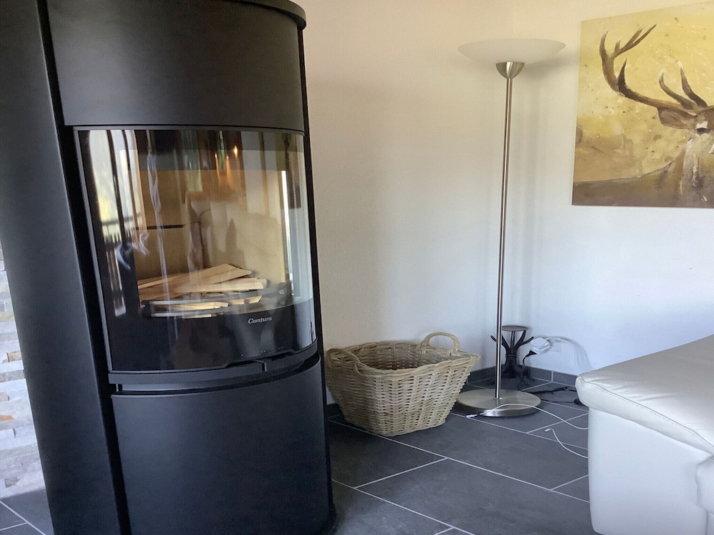 Sunny Chalet in Veysonnaz With Garden