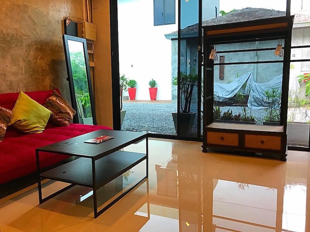 Charu Bay Villas
