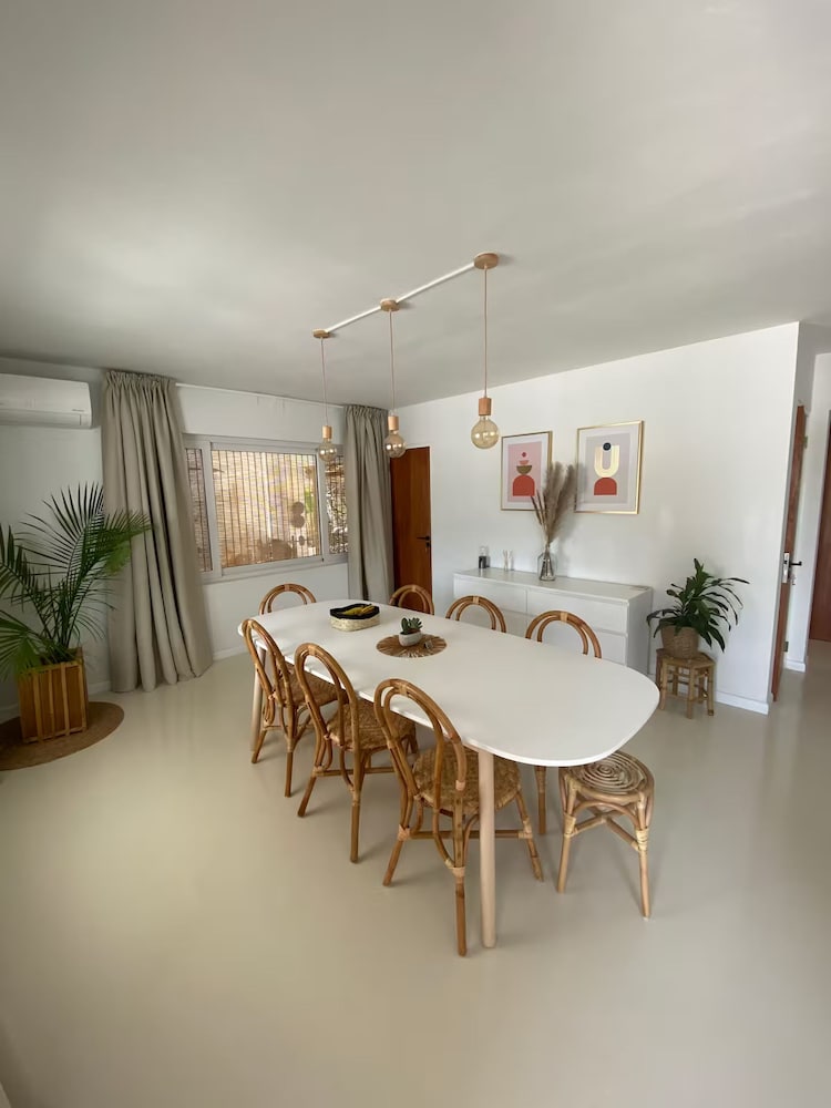 Palm Beach Vacaysuites - Palm Suite 100m2