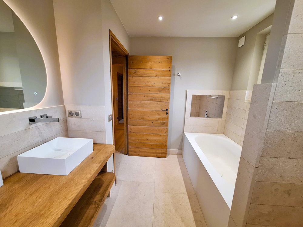 Villa Sorella Your Provencal Escape in the Heart of the Alpilles