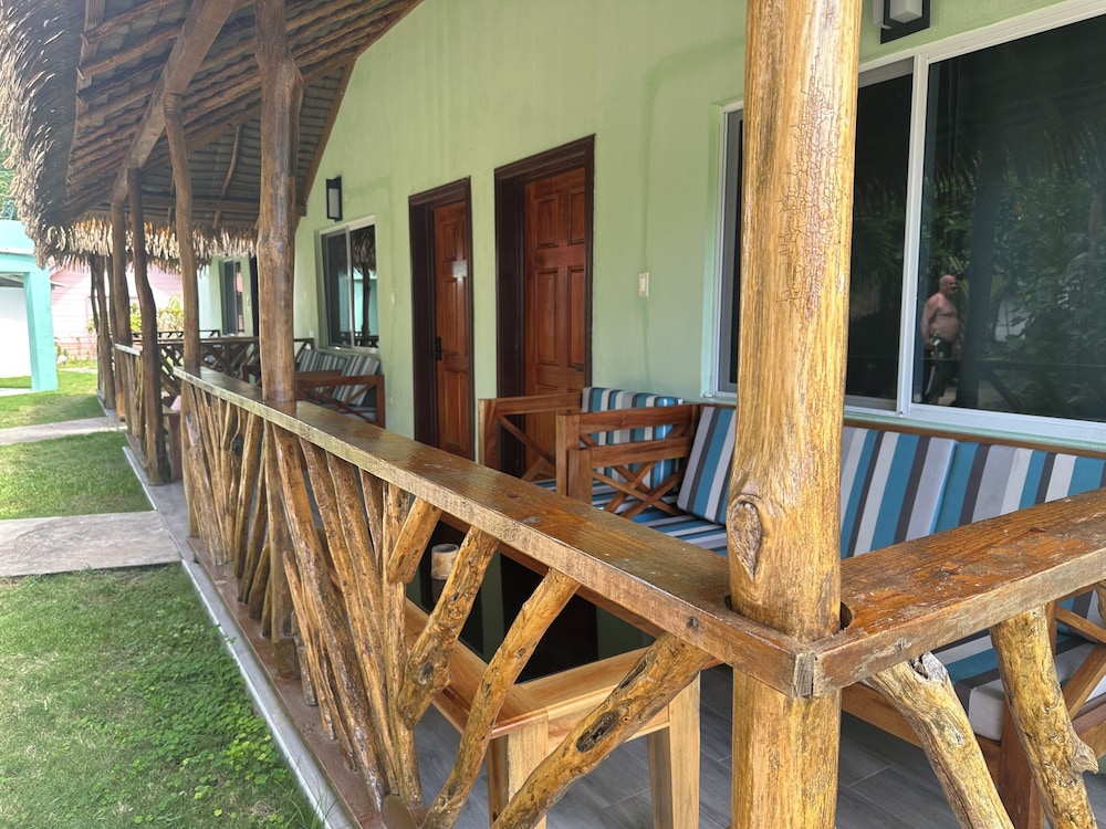 Yoga Dreams Negril