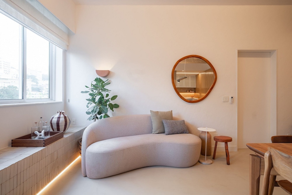 Leblon | 3 Quartos, 2 min da Praia - por Casapē Rio