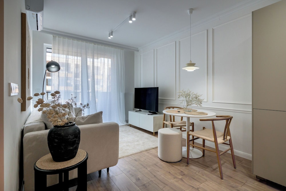RentPlanet - Apartament Braniborska IV