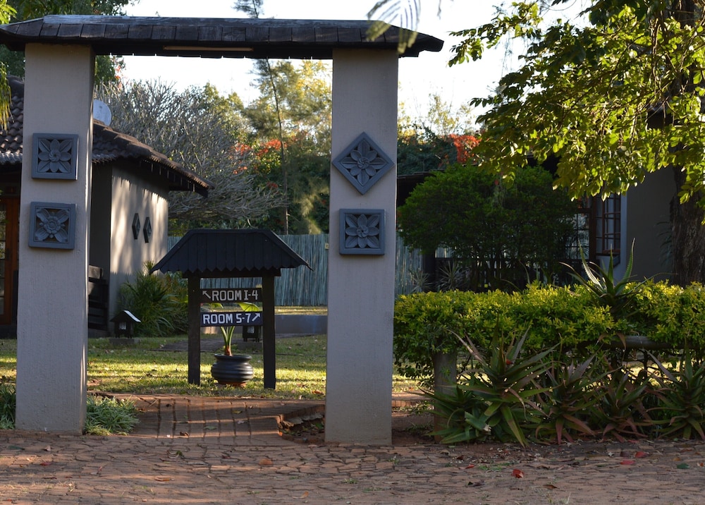 Tindlovu Country Lodge