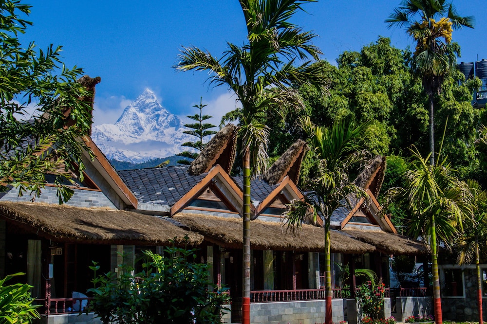 Lake View Resort
