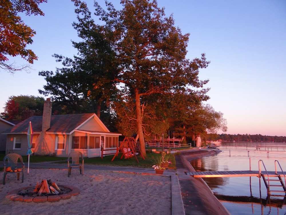Sunset Resort