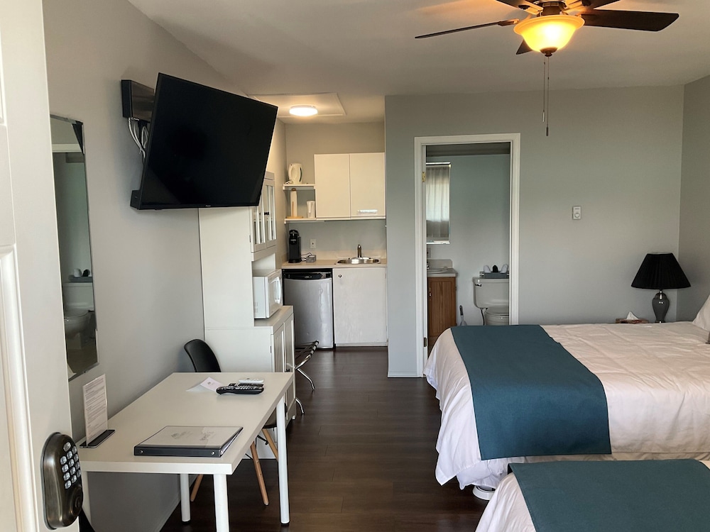 Celadon Lodge