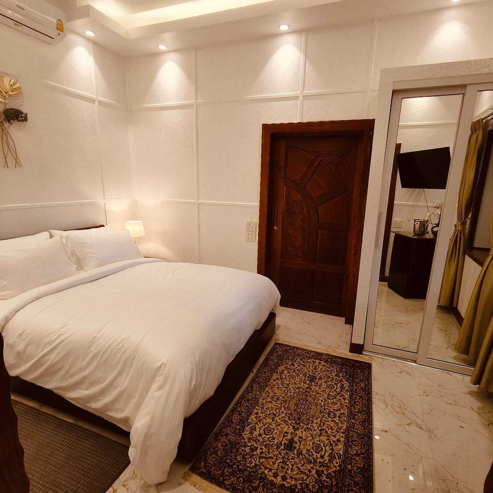 Varaya Resort