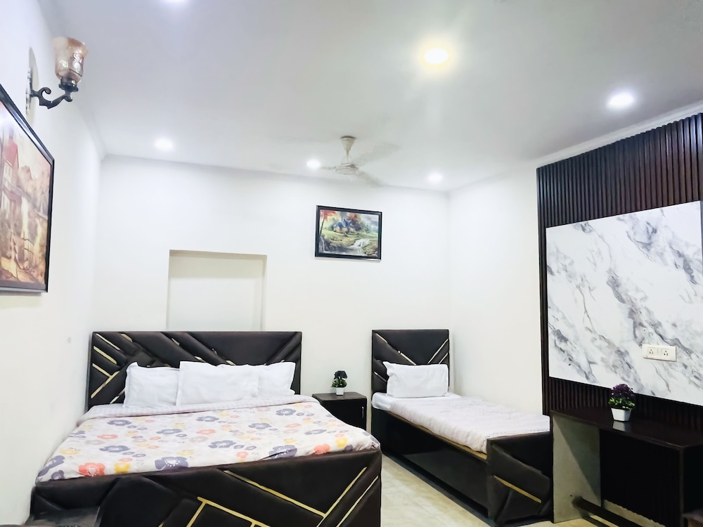Tom and jerry residency