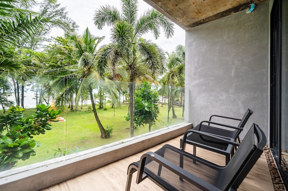Kokotel Khao Lak Lighthouse