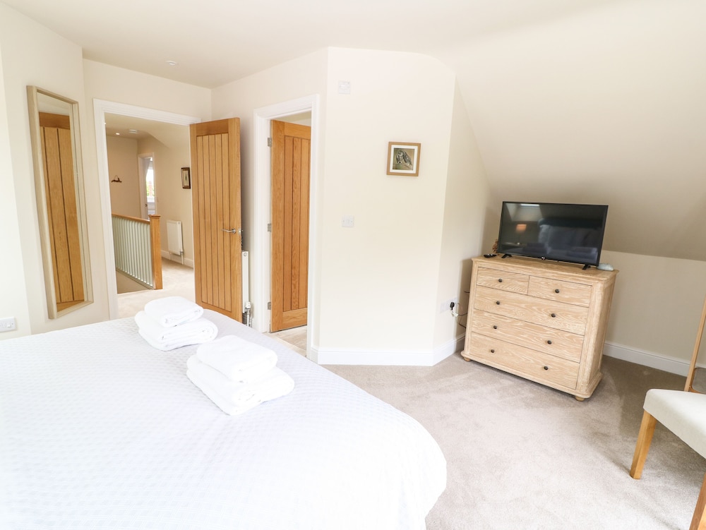 Tawny Cottage