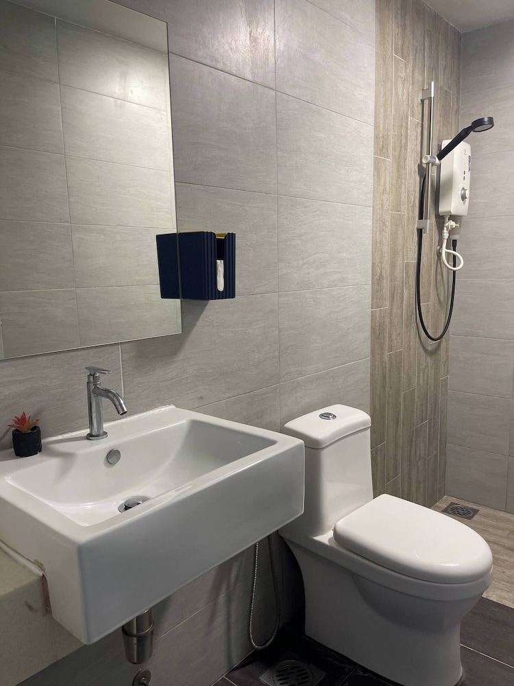 Arte Ampang Klcc 2 BR Homestay, 4-6 pax