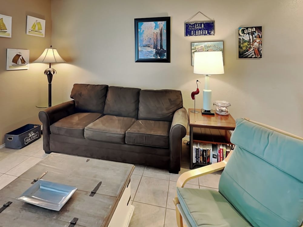 The Lazy Turtle by Silver Sands Vacation Rentals