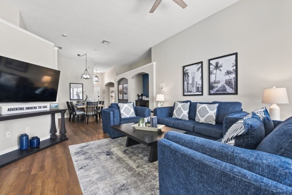 4br Resort Villa W/ Pool & Spa Close To Disney 4 Bedroom Villa