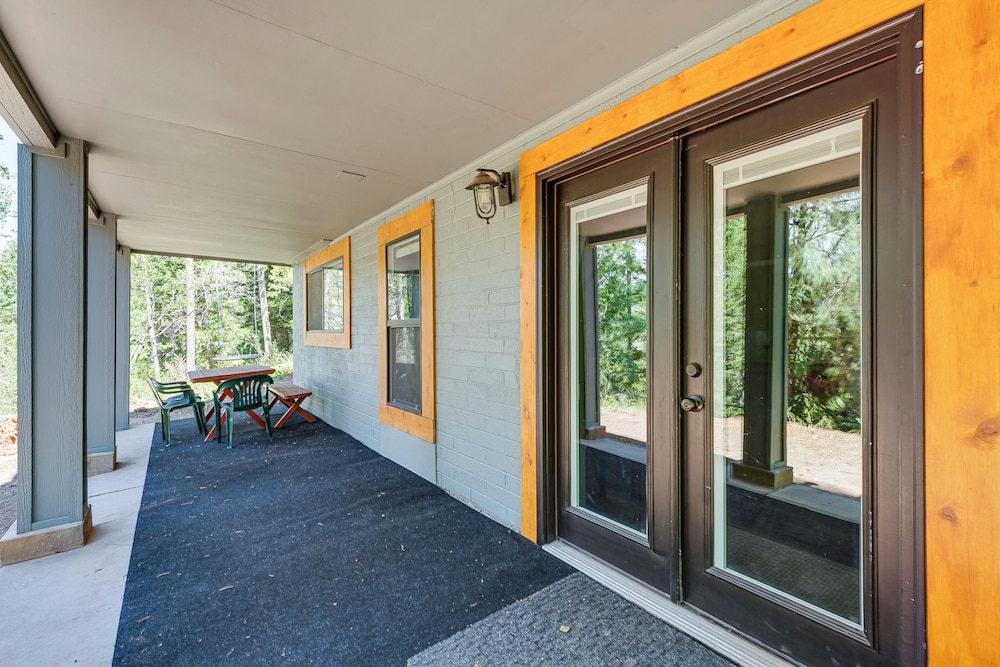 Lake Access, Mtn Views: 'cooks Cabin' in Kamas!