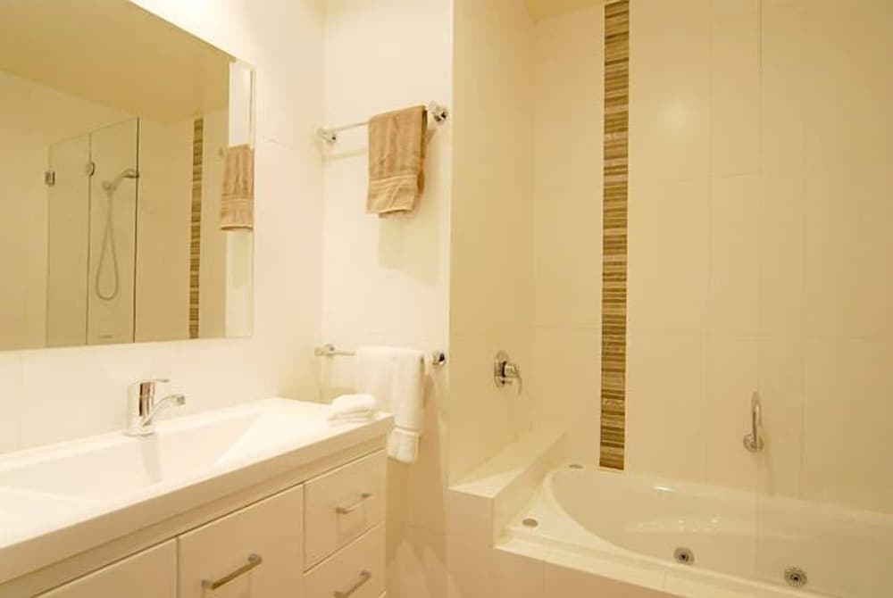 Jarrah Lodge
