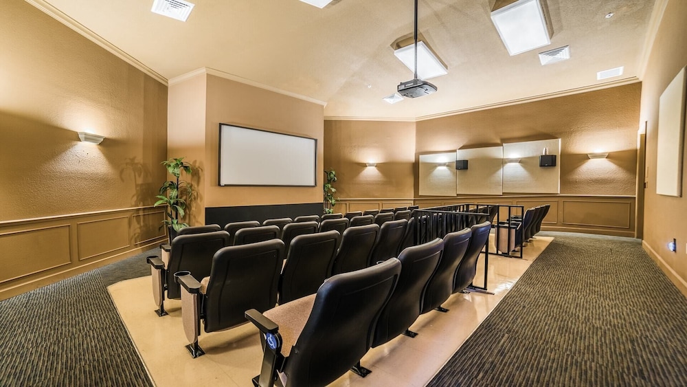 meeting & event spaces