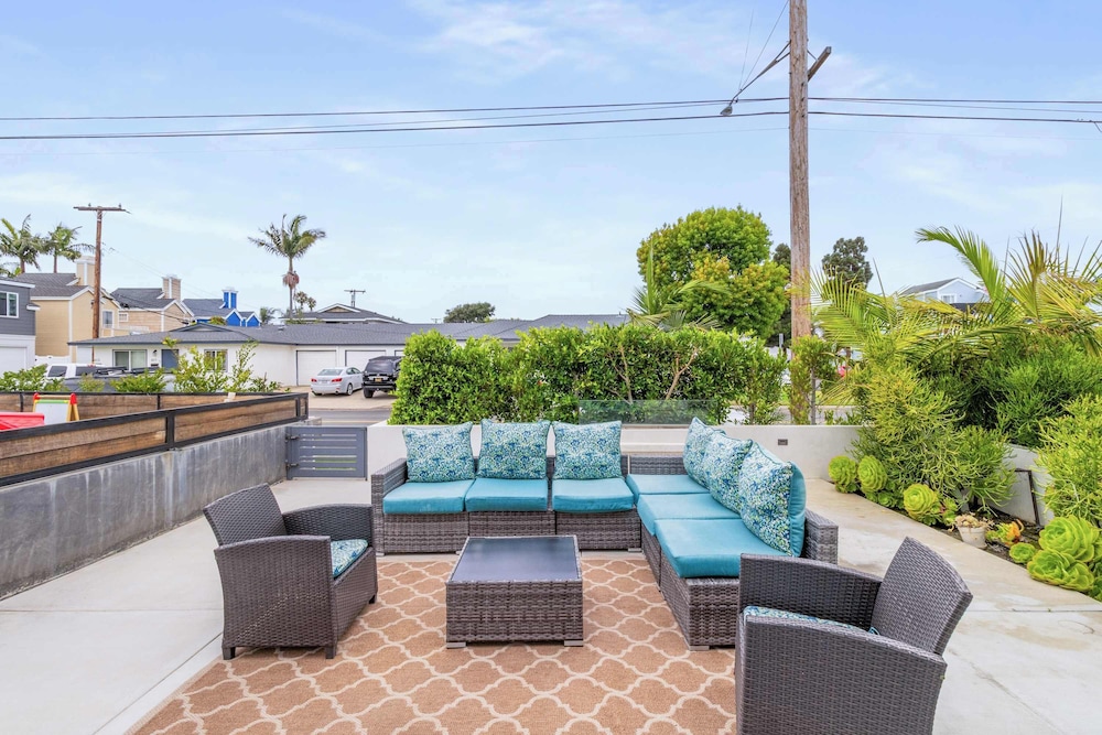 @ Marbella Lane - Luxi 4BR Haven w/ Skyscape Views