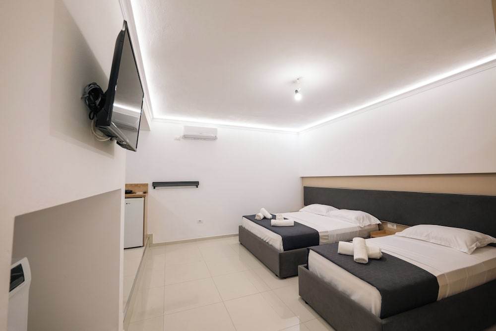 StarLight Apartments 2