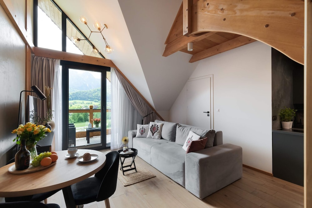 IJG Imperial Apartamenty Szymaszkowa