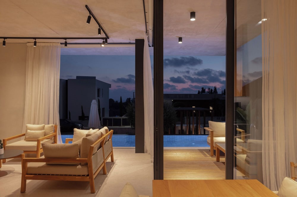 Greenvale Park Villas by Coastalbliss