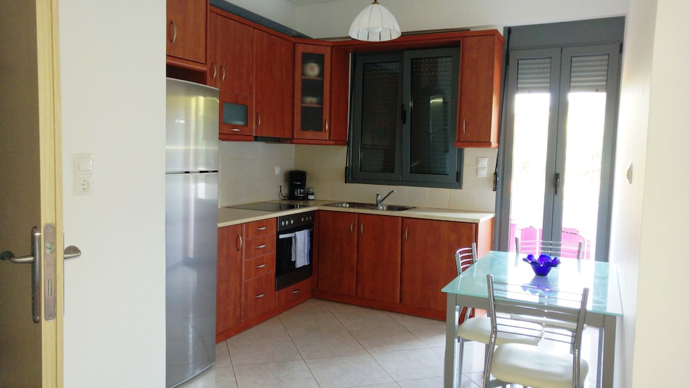 Nitelli's Houses photo 3