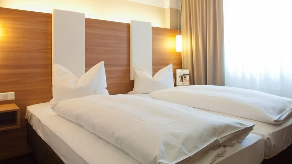 Neu-Isenburg Vacations - Hotel Central - Property Image 15