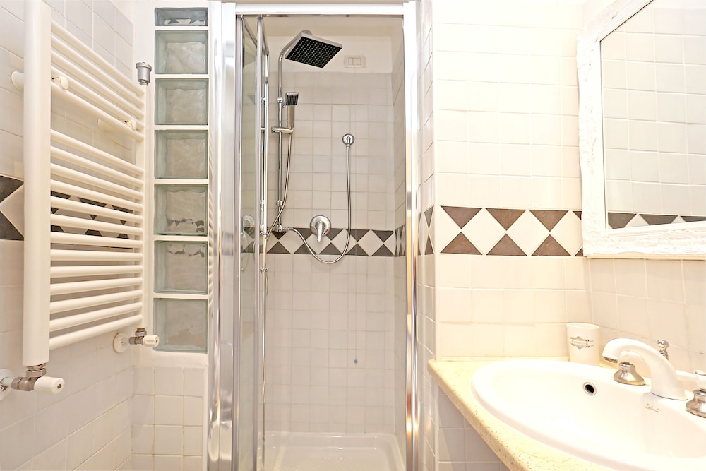 Liberty Rome Suites
