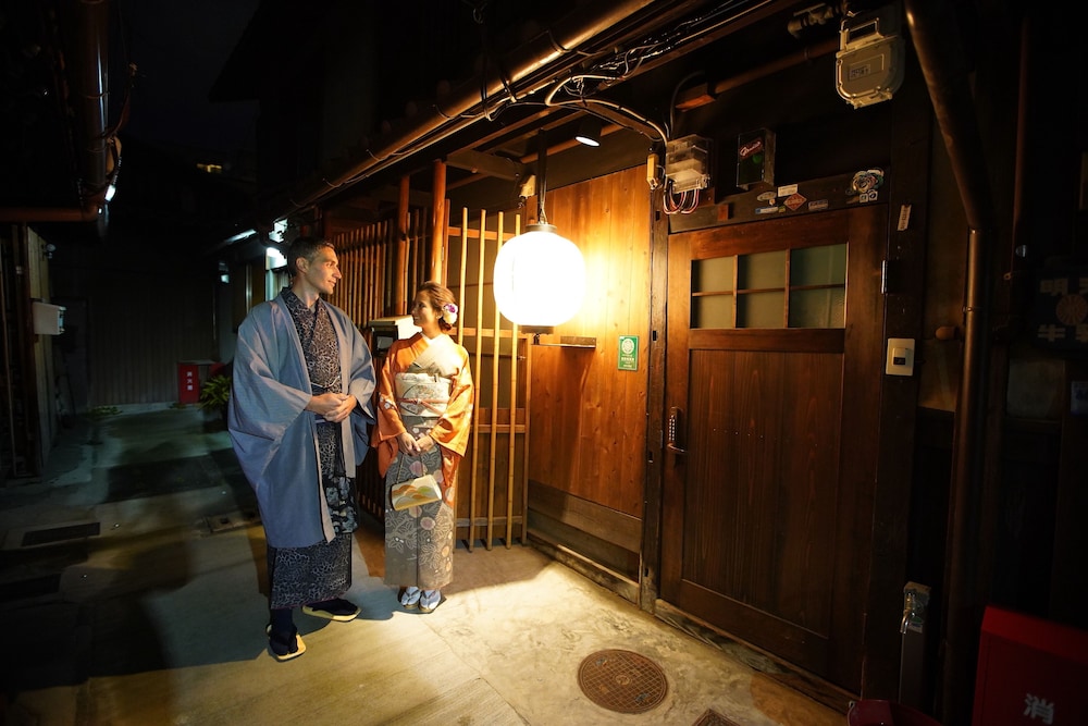 Kyomachiya KANAU