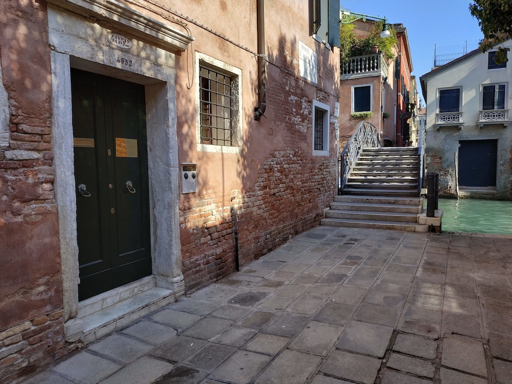 Alloggi Acquavita