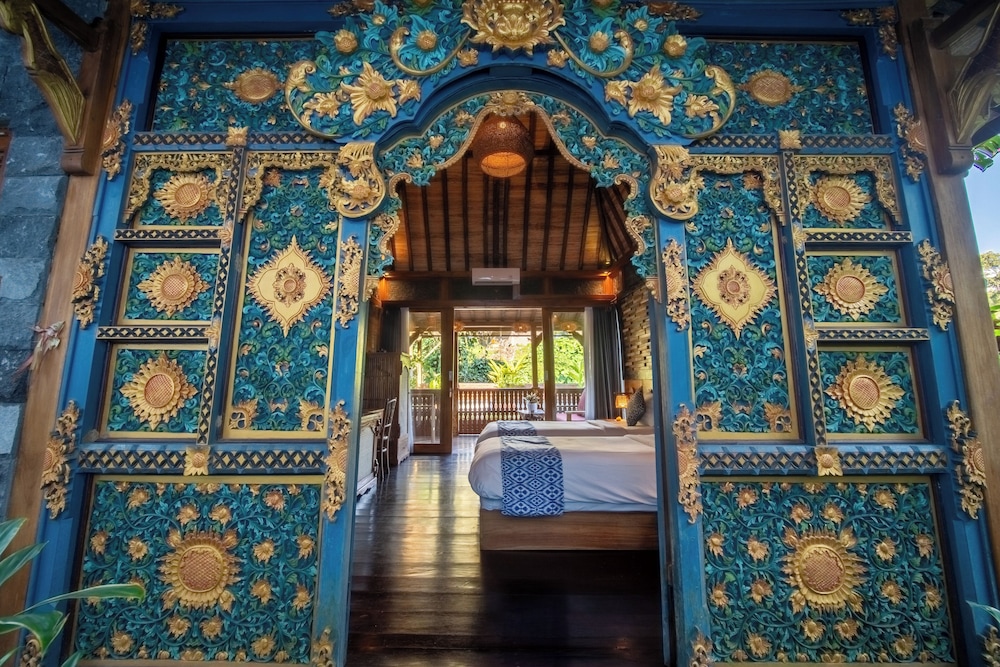 Parvati Retreat Villas