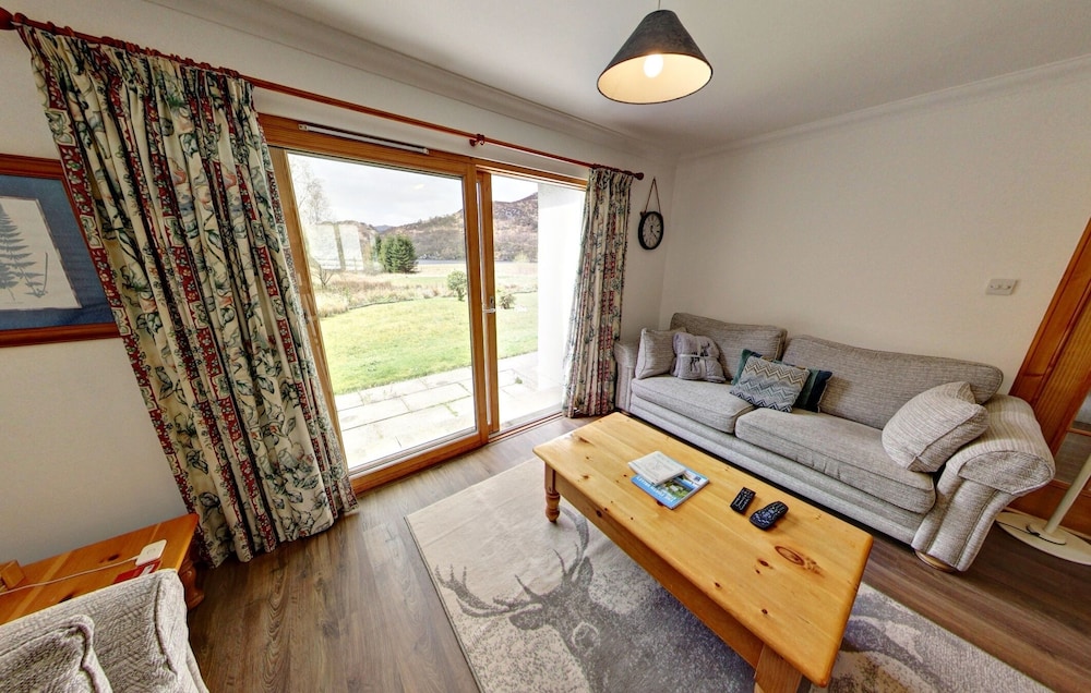 Stob Binnein Cottage