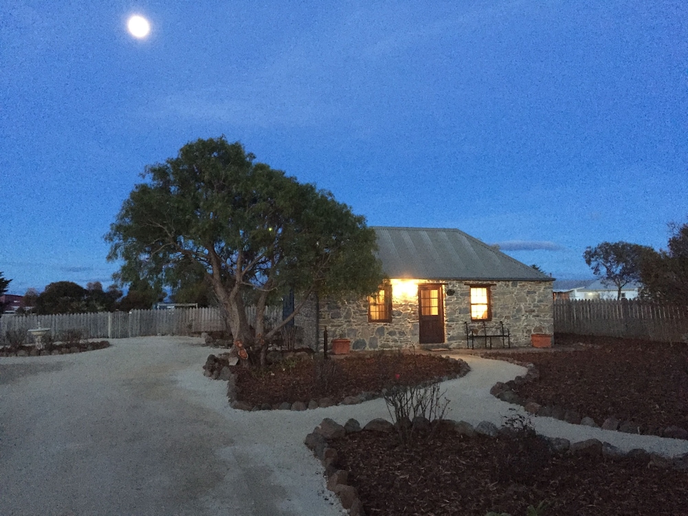 Keefer's Cottage