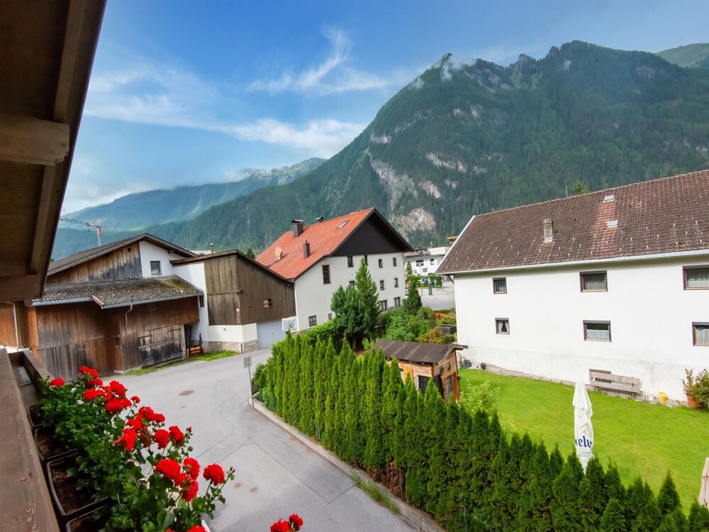 Well-kept Apartment in a Central Location