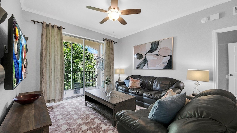 Windsor Hills Resort 3 Bedroom 3rd Floor Condo with Resort Access 3 Condo