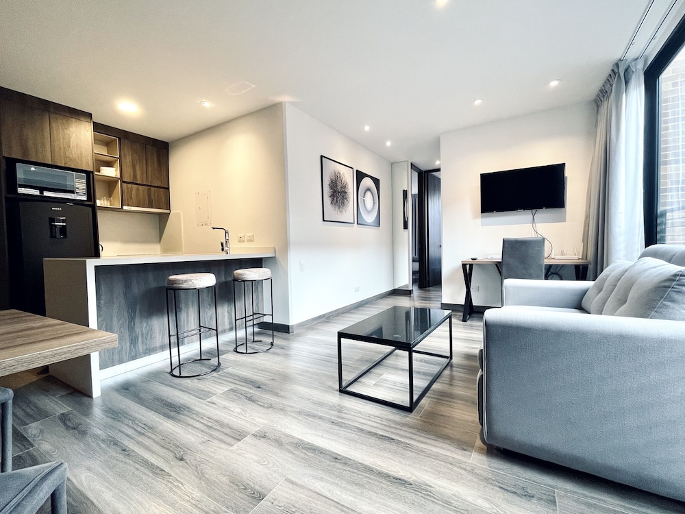 Modern 2BR Luxury Building by Wynwood-House view 2