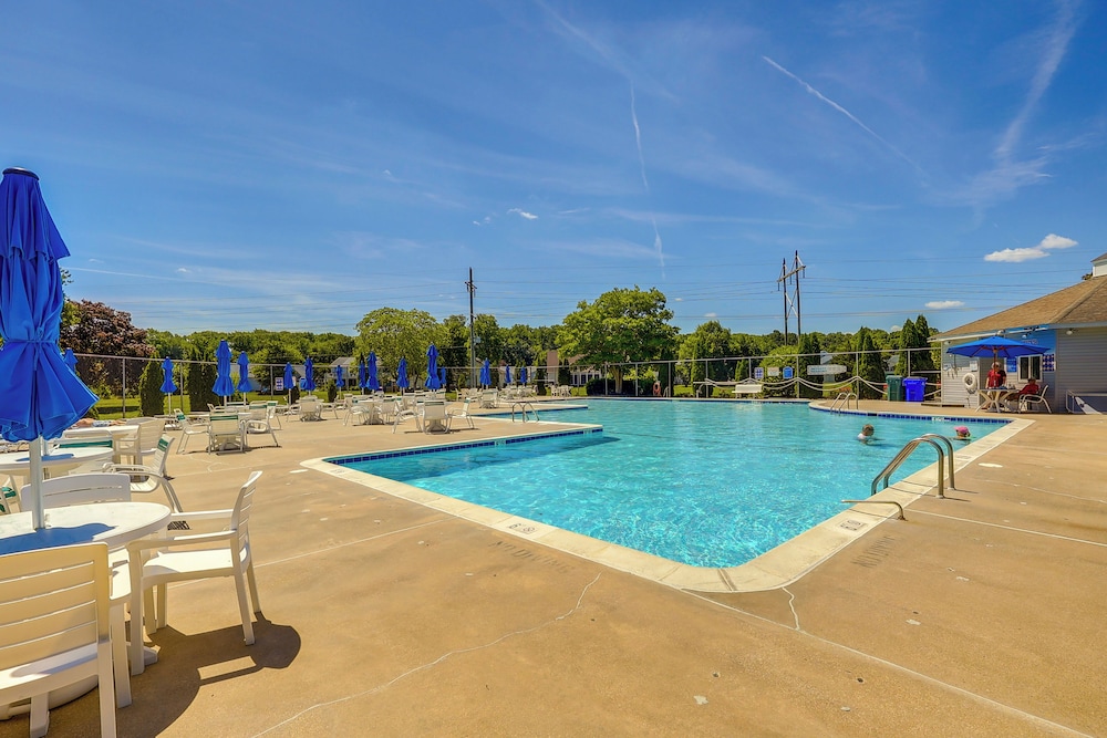 3 Mi to Bethany Beach: Coastal Gem w/ Pool Access view 5