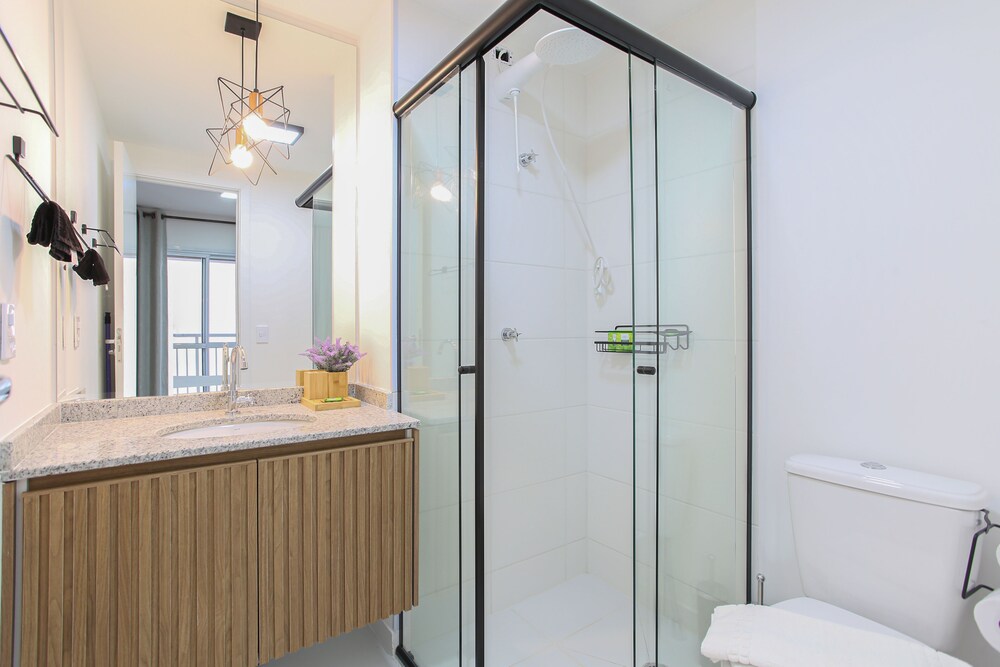 MOL - Mobi One Liberdade By Anora Spaces